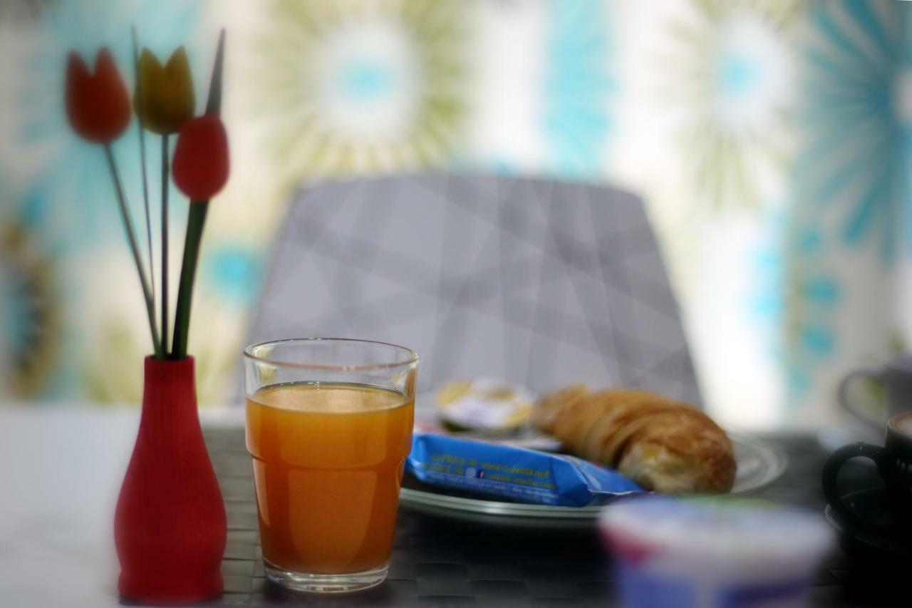 Napoli City Rooms Bed & Breakfast 3*